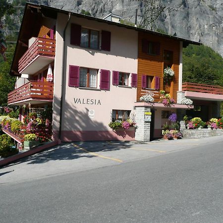 Haus Valesia Appartement Leukerbad Buitenkant foto